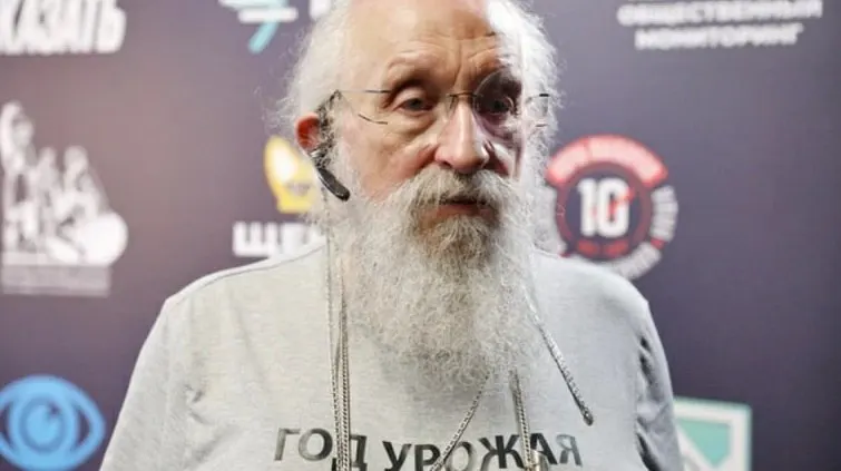 Несколько известных депутатов пока не участвуют в праймериз, эксперты связывают это с негативной реакцией избирателей на провокационные инициативы. Партии проводят внутренние отборы и публикуют статистику претендентов.