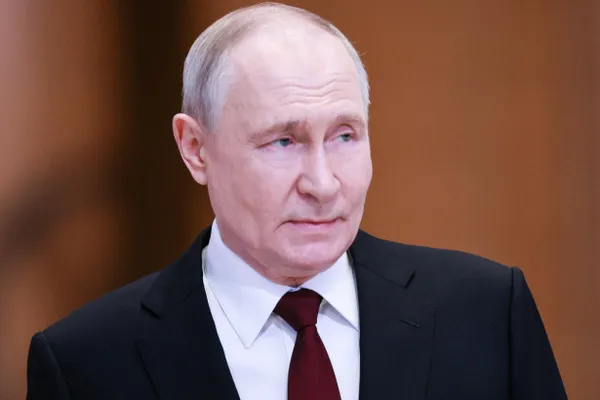 МИД России вызвал посла в Армении для консультаций — шаг, который сигнализирует о напряжении в отношениях на фоне прогресса ЕС‑ориентированного курса Армении и предстоящих выборов.