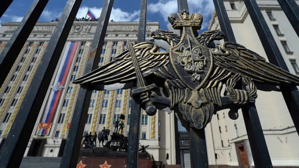Предложен механизм прямой передачи в распоряжение Минобороны акций, земли, техники и производственных площадок национализированных предприятий стройсектора, чтобы ускорить выполнение гособоронзаказа.