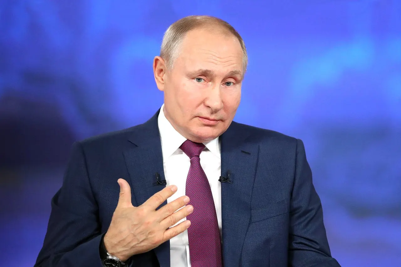 Президент поручил правительству Санкт‑Петербурга совместно с Российским военно‑историческим обществом установить памятник первому генерал‑губернатору города Александру Меншикову до 20 сентября 2027 года.