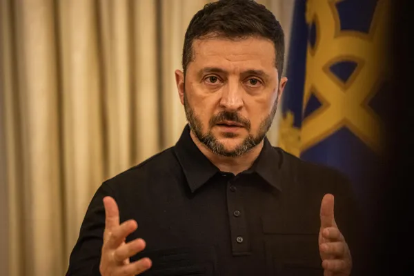 Краткий пересказ ответа Владимира Путина на письмо Владимира Зеленского: глава государства говорит, что готов к диалогу только при наличии конкретных договорённостей и критикует тон обращения.