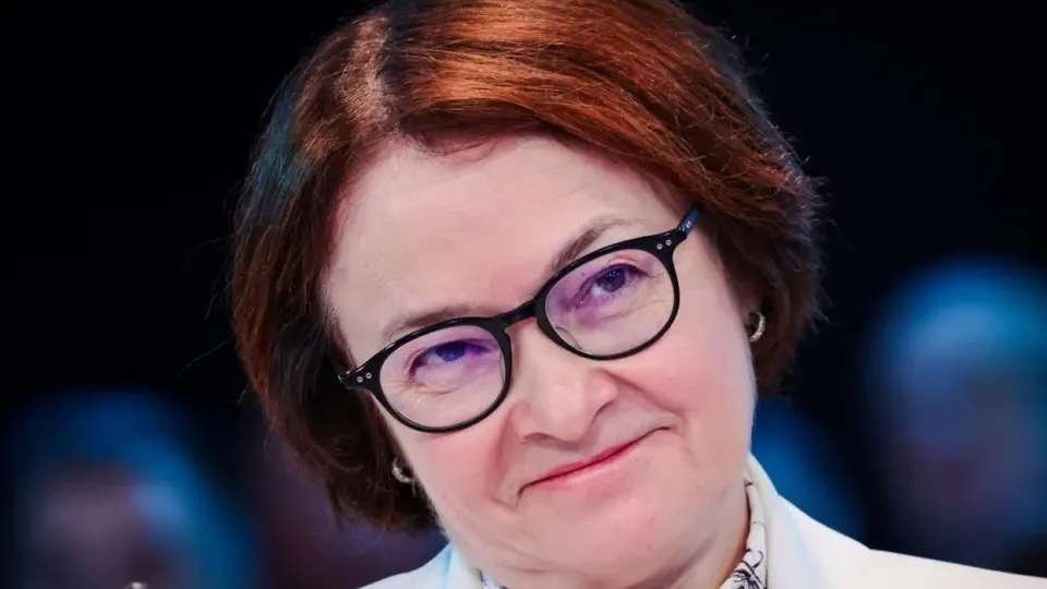 Отсутствие главы Центробанка на ключевых мероприятиях породило версии о её состоянии и спровоцировало дебаты о снижении ключевой ставки. За этим стоят изменения бюджетной политики и рост расходов на войну — последствия могут быть существенными для инфляции и бизнеса.