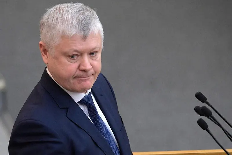 Председатель комитета по безопасности заявил, что свыше 360 зарубежных структур признаны враждебными и выдворены; по его словам, 46 законов о защите суверенитета помогли ограничить влияние на образование, здравоохранение и электоральные процессы.