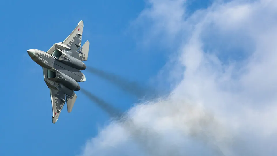 Минпромторг попросил компанию «АМЭ» выплатить 257,1 млн рублей неустойки по контракту на разработку газоразрядных дисплеев — работы по третьему этапу не завершены более шести лет.