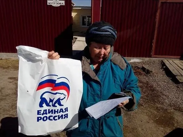 Показатель ВЦИОМ упал на 9% за месяц — с 59 до 50; тревога в обществе достигла максимума за два десятилетия на фоне кризиса.