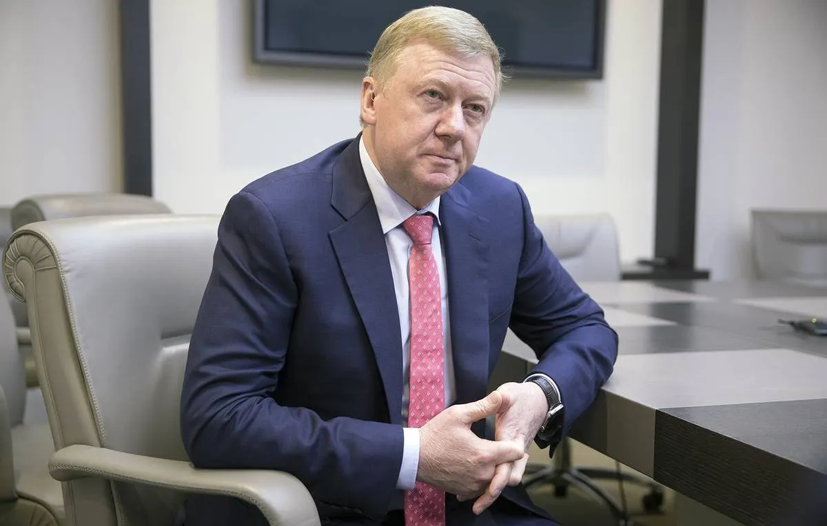 Судебные приставы возбудили исполнительное производство по аресту активов бывшего главы «Роснано» Анатолия Чубайса на сумму 5,5 млрд рублей на основании решения Арбитражного суда Москвы по делу о многомиллиардных убытках от проекта Plastic Logic.