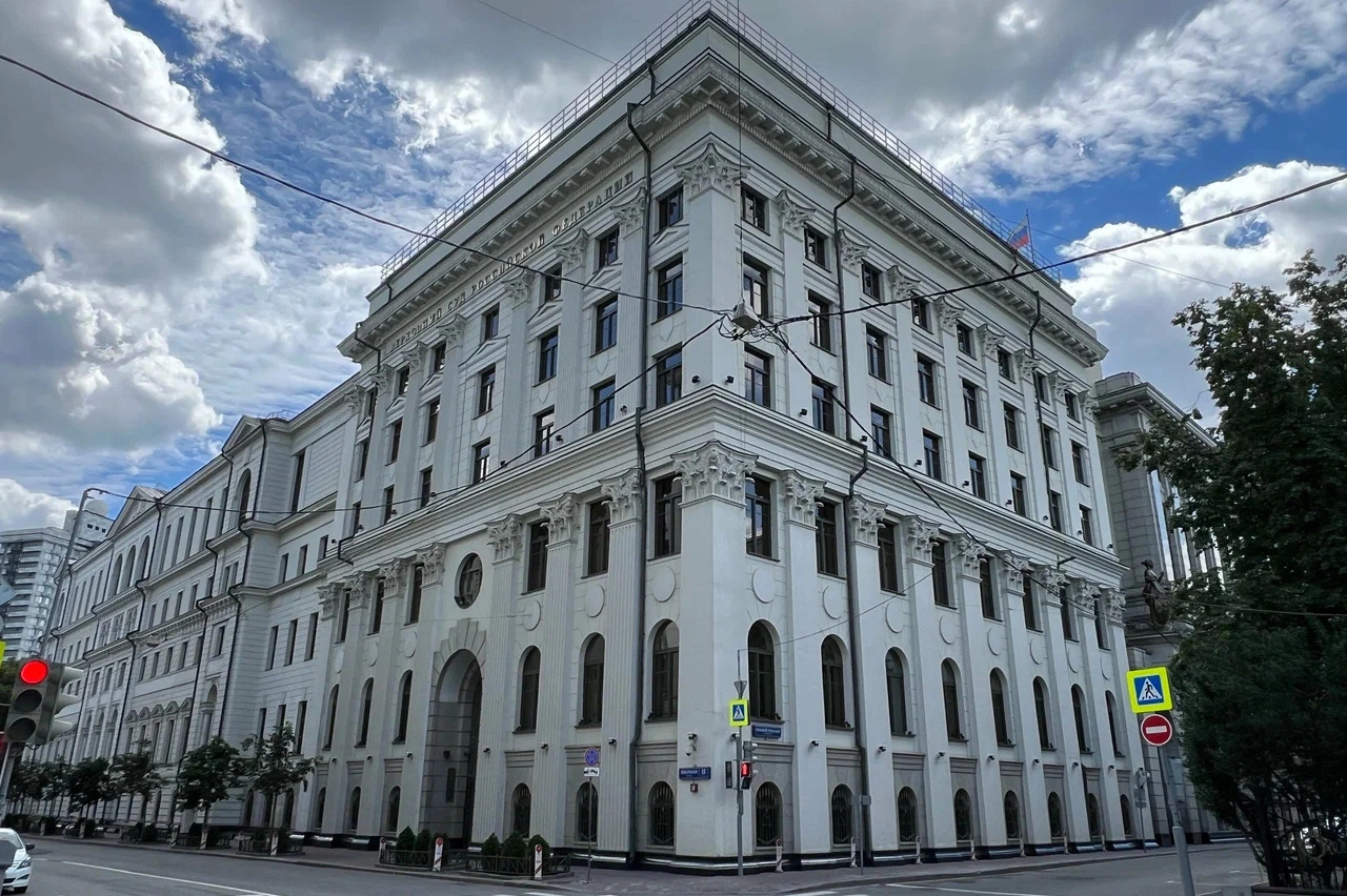 Судебный департамент при Верховном суде РФ убрал с официального сайта многолетнюю статистику о работе судов и не опубликовал данные за 2025 год, как предусмотрено собственным регламентом.