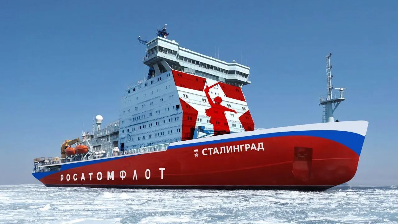 Рассматриваются два варианта — портовый сбор на экспорт или плата до $2,75 с тонны на Северном морском пути в 2027–2035 годах. Потенциальный доход оценивают в сумму до 138 млрд рублей.