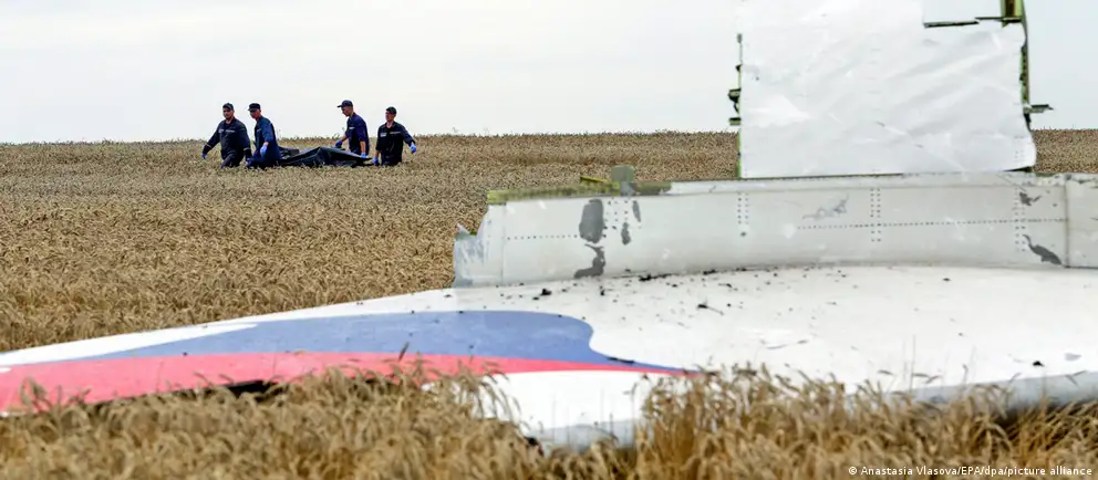 В двенадцатую годовщину катастрофы рейса MH17 Евросоюз вновь потребовал от России признать свою ответственность и полноценно сотрудничать с международными инстанциями для установления истины и привлечения виновных к ответственности.