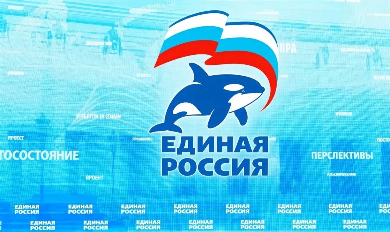 На встрече с учителями президент предложил объяснять причины специальной военной операции через образ пищевой цепи; онлайн-сообщество отреагировало мемами и критикой.