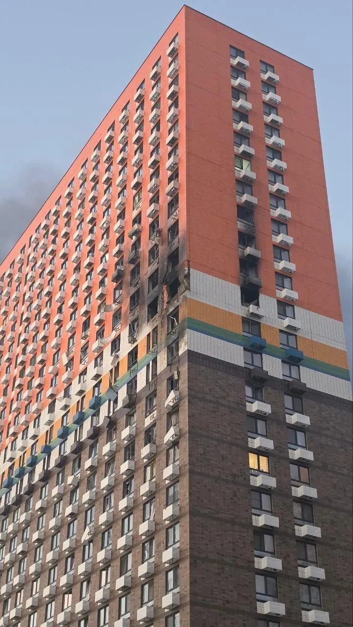 По данным местных властей, ущерб зафиксирован в Москве и по регионам Подмосковья после ночной атаки беспилотников.