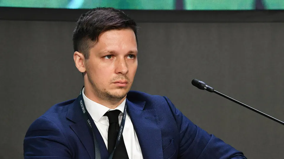 Экономика сталкивается с растущей ролью государства: прогнозы Минфина, налоговые реформы и планы по увеличению налоговых поступлений и расходов бюджета.