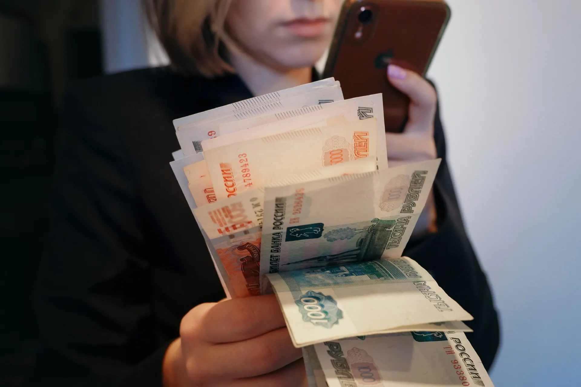 Авторы анализа указывают: главные препятствия роста экономики — не дорогие кредиты и не двузначная ставка Центробанка, а сочетание иных факторов.