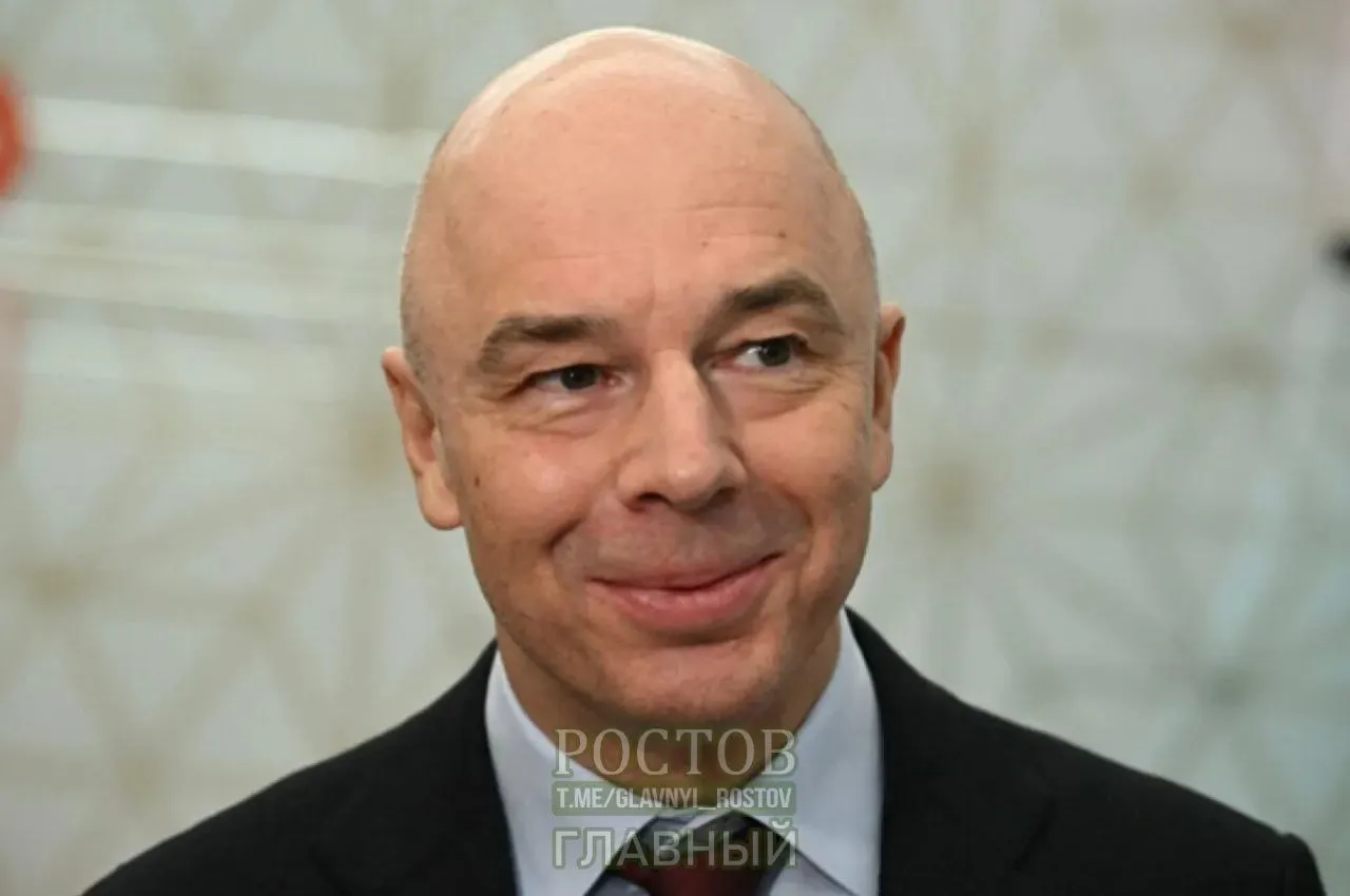 Глава Минфина призвал россиян жить экономнее и подходить к расходам разумно, перераспределяя приоритеты и учитывая финансовые возможности.